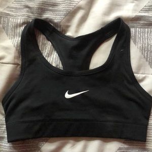 Nike sprouts bra